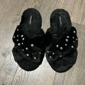 Victoria’s secret slippers